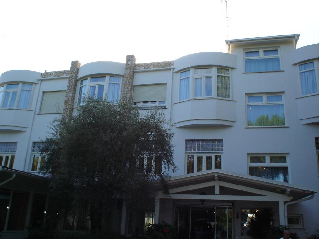Hotel Capo Circeo Centro Benessere & Padel 圣费利切-奇尔切奥 外观 照片