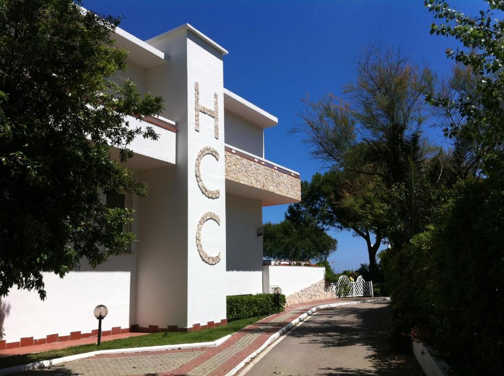 Hotel Capo Circeo Centro Benessere & Padel 圣费利切-奇尔切奥 外观 照片