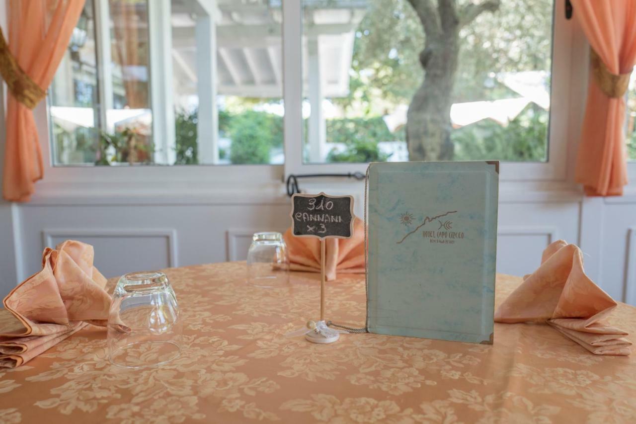 Hotel Capo Circeo Centro Benessere & Padel 圣费利切-奇尔切奥 外观 照片
