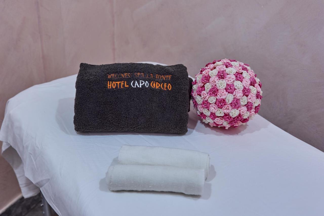 Hotel Capo Circeo Centro Benessere & Padel 圣费利切-奇尔切奥 外观 照片